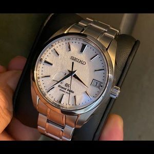 Grand Seiko SBGA011